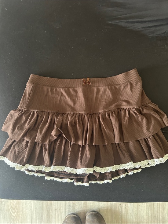 Dresses & Skirts - Brown Ruffled Mini Skirt with Lace Trim